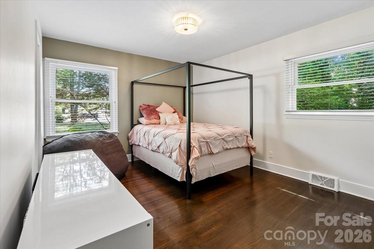 4640 Town And Country Drive Charlotte NC 28226