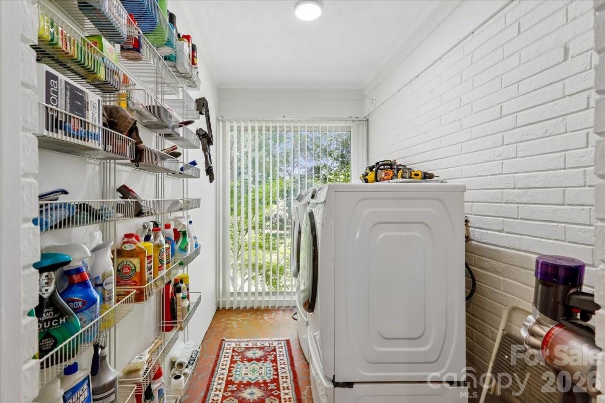 4640 Town And Country Drive Charlotte NC 28226