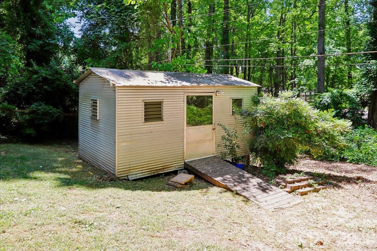 4640 Town And Country Drive Charlotte NC 28226