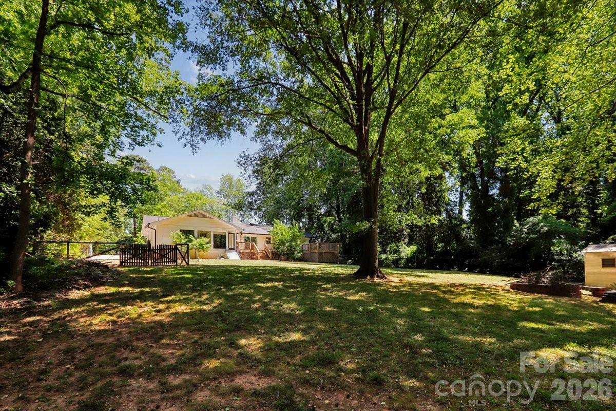 4640 Town And Country Drive Charlotte NC 28226