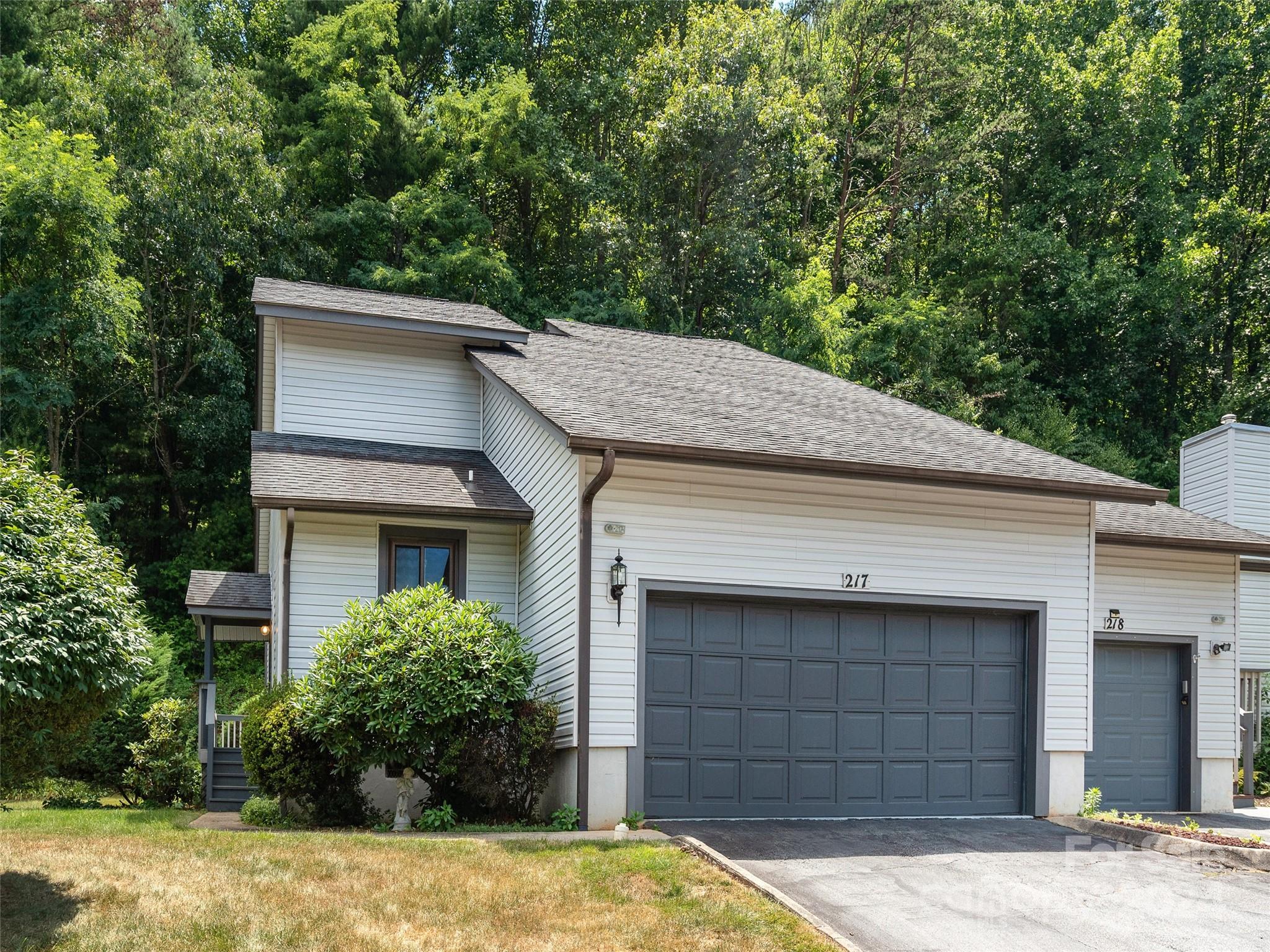 217 Cheyenne Court Asheville NC 28803