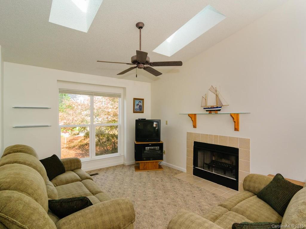 6 Eagles Nest Lane Asheville NC 28806