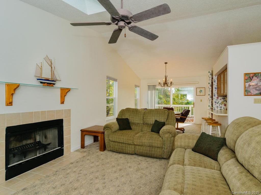 6 Eagles Nest Lane Asheville NC 28806