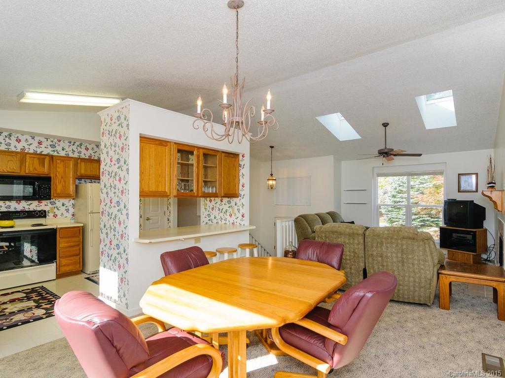 6 Eagles Nest Lane Asheville NC 28806
