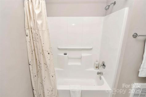 10046 Bishops Gate Boulevard Pineville NC 28134