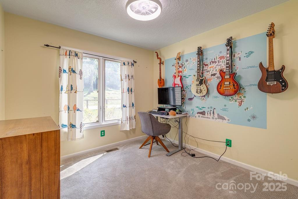 44 Samayoa Place Asheville NC 28806