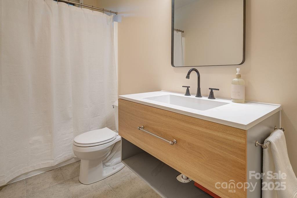 44 Samayoa Place Asheville NC 28806