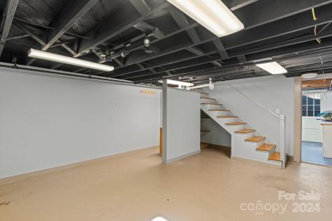 46 Bear Creek Road Asheville NC 28806