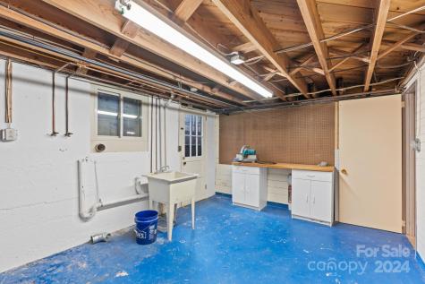 46 Bear Creek Road Asheville NC 28806