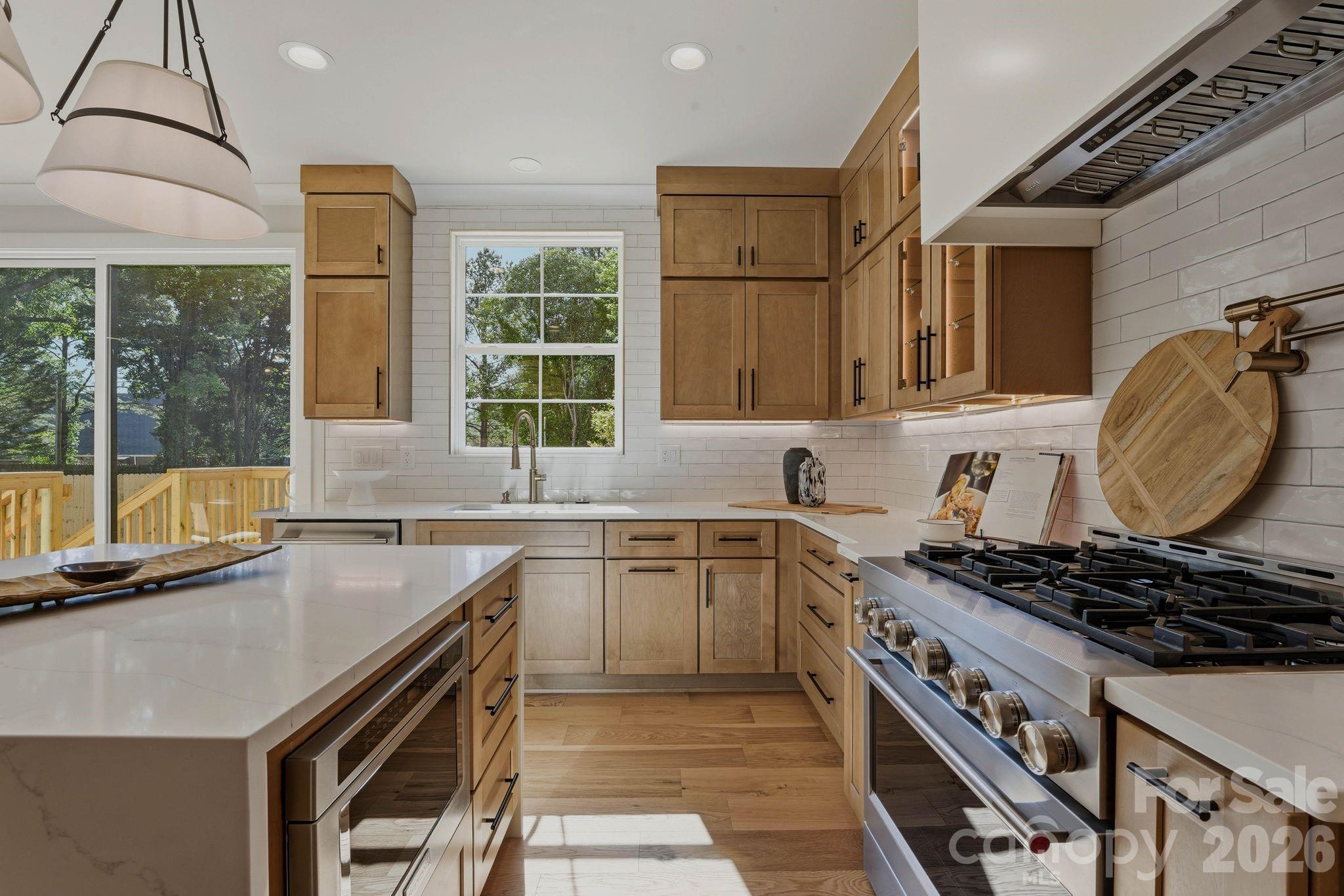 1637 Longfellow Street Charlotte NC 28205