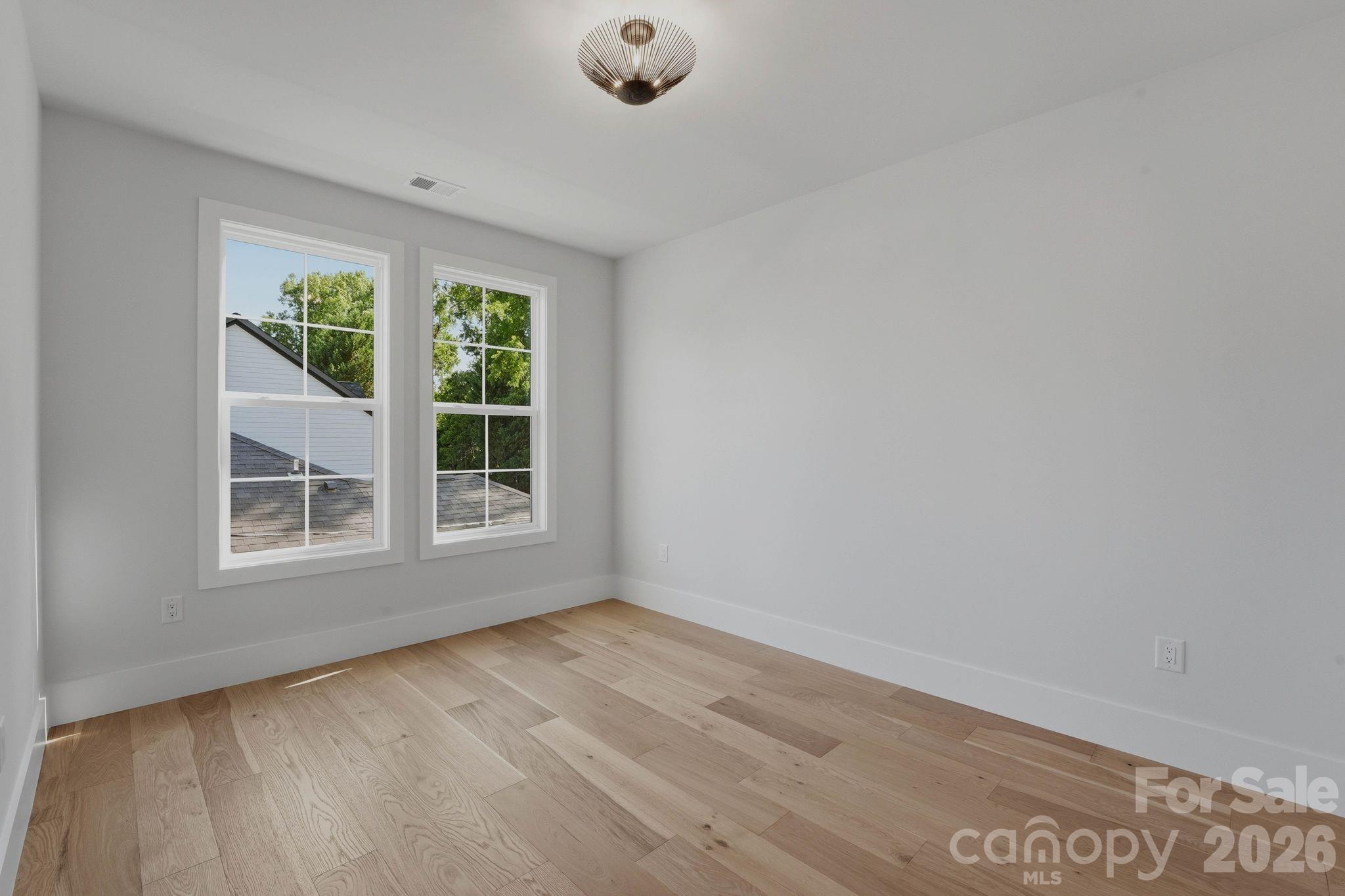 1637 Longfellow Street Charlotte NC 28205
