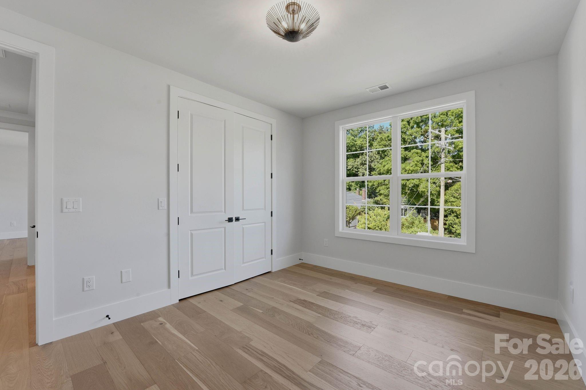 1637 Longfellow Street Charlotte NC 28205