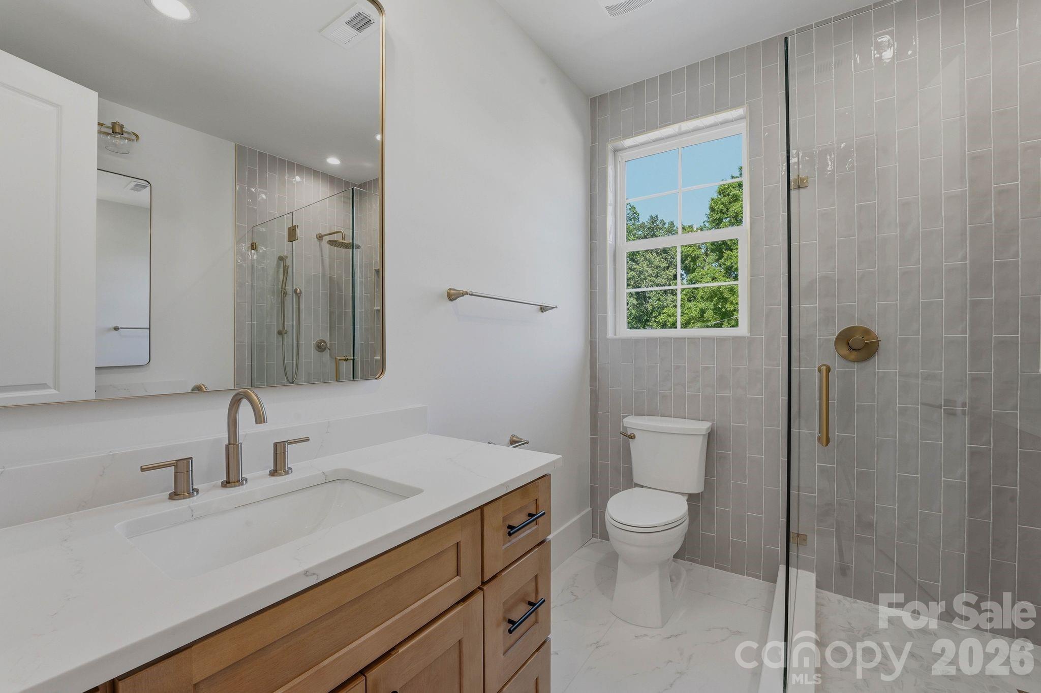1637 Longfellow Street Charlotte NC 28205