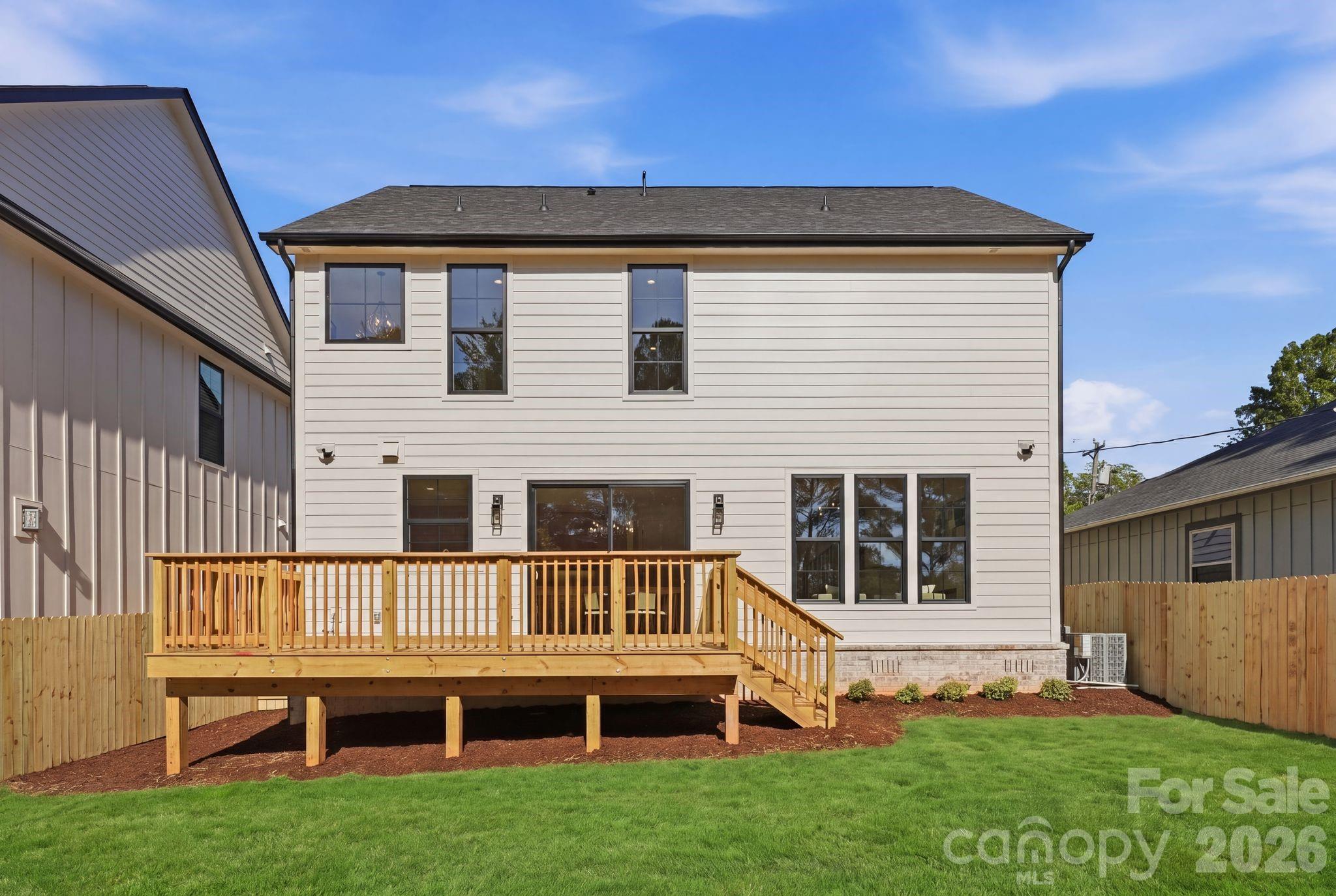 1637 Longfellow Street Charlotte NC 28205
