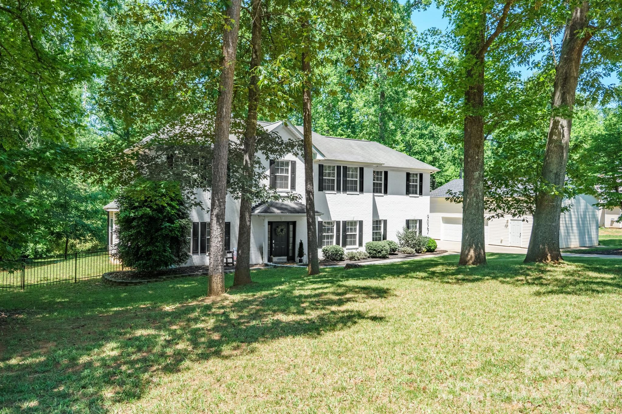 9027 Leah Meadow Lane Charlotte NC 28227
