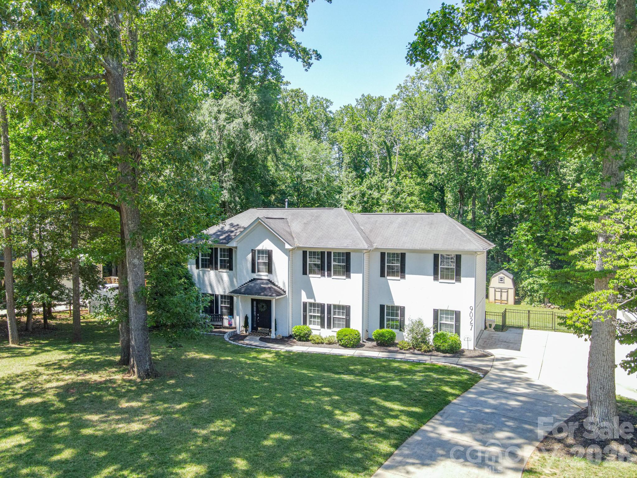 9027 Leah Meadow Lane Charlotte NC 28227