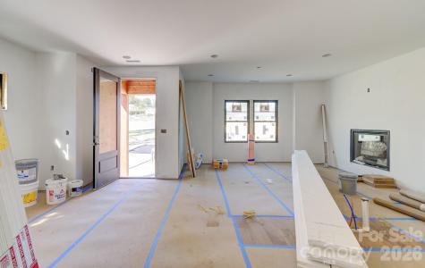 17 N Martha Kate Drive Hendersonville NC 28792