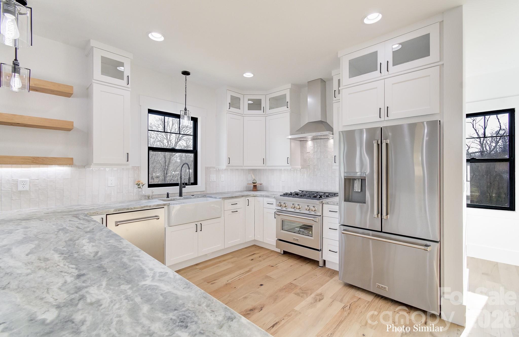 17 N Martha Kate Drive Hendersonville NC 28792