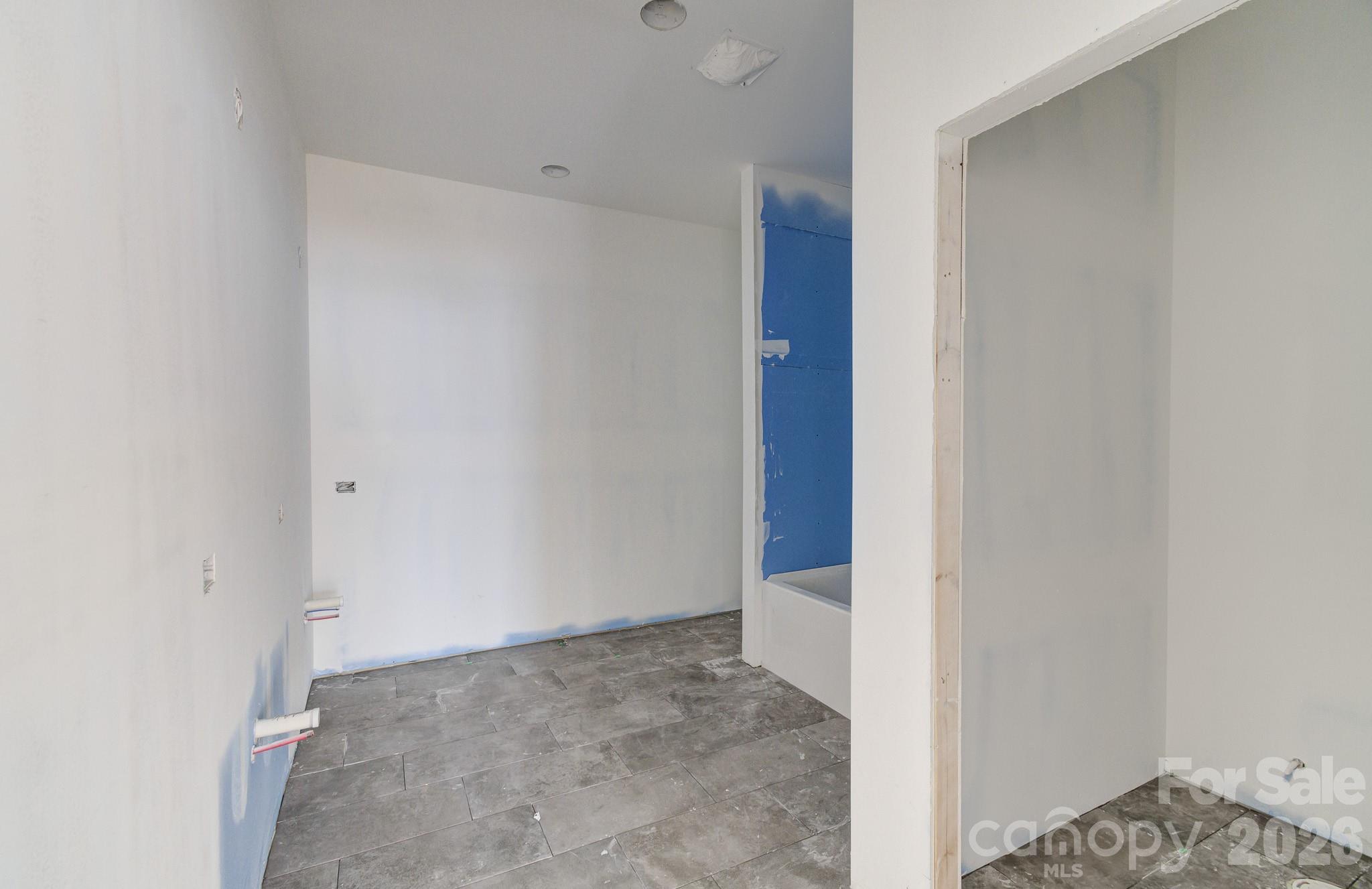 17 N Martha Kate Drive Hendersonville NC 28792