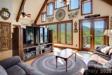 37 Jones Knob Road Franklin NC 28734