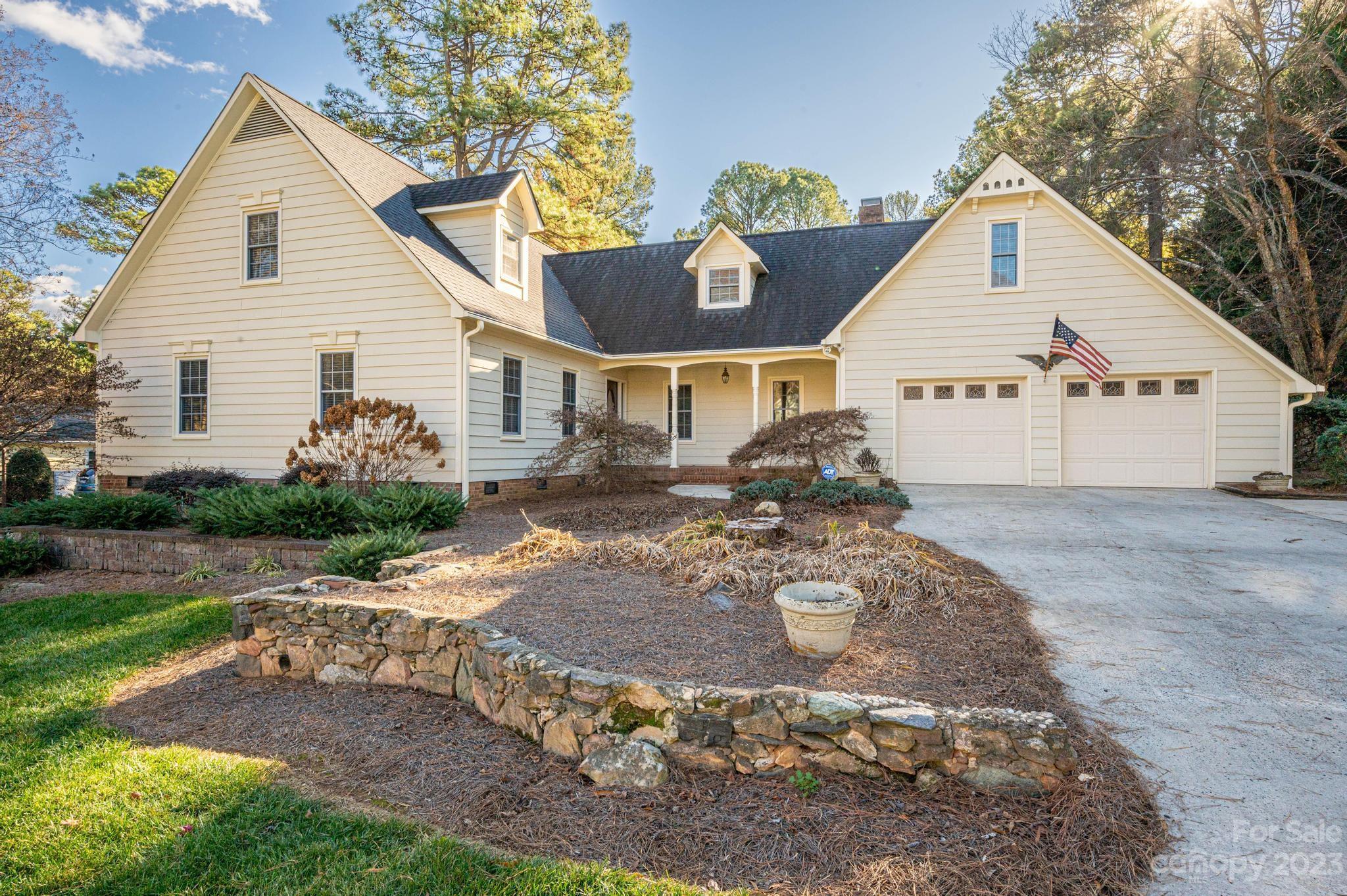 1207 Heatherloch Drive Gastonia NC 28054