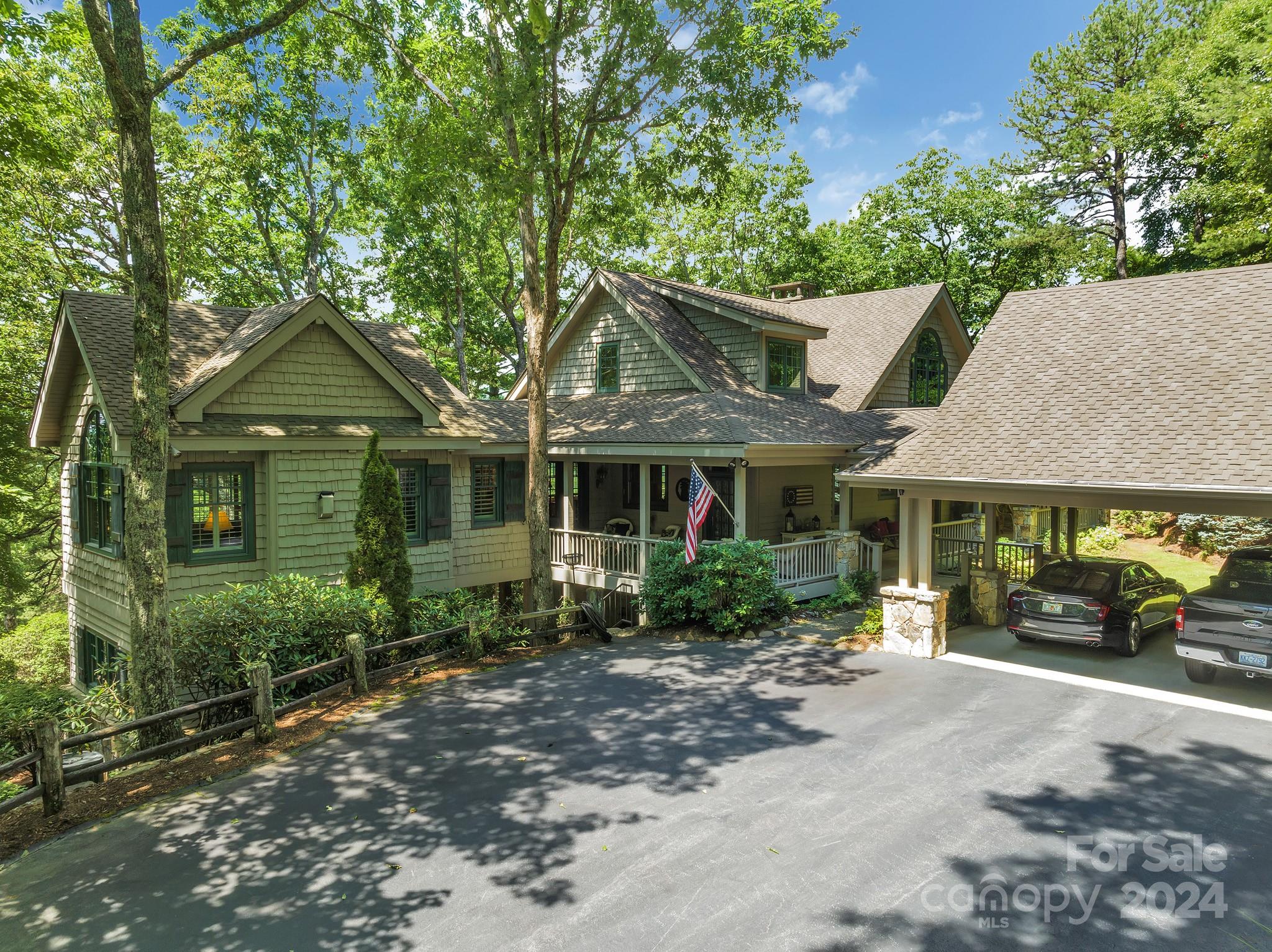 377 Hawk Mountain Road Lake Toxaway NC 28747