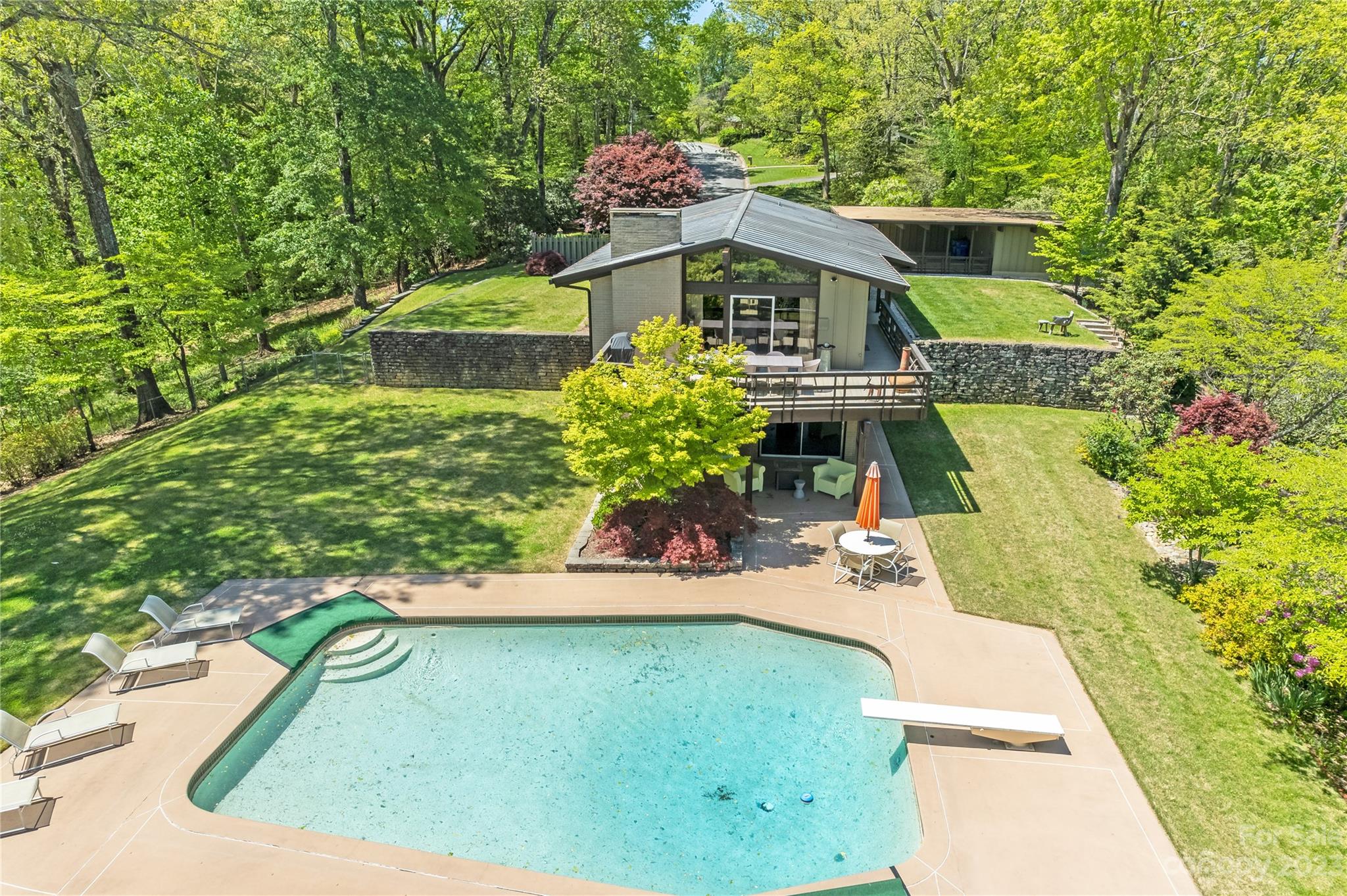 110 Forest Ridge Avenue Brevard NC 28712