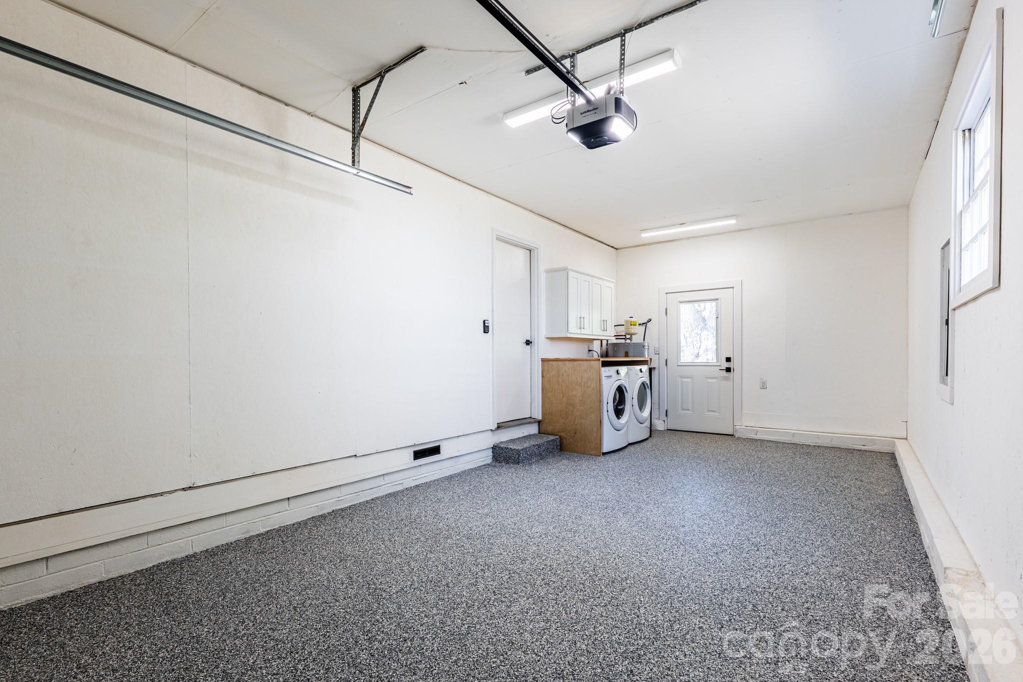 8 Hillview Road Asheville NC 28805