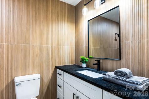 8 Hillview Road Asheville NC 28805