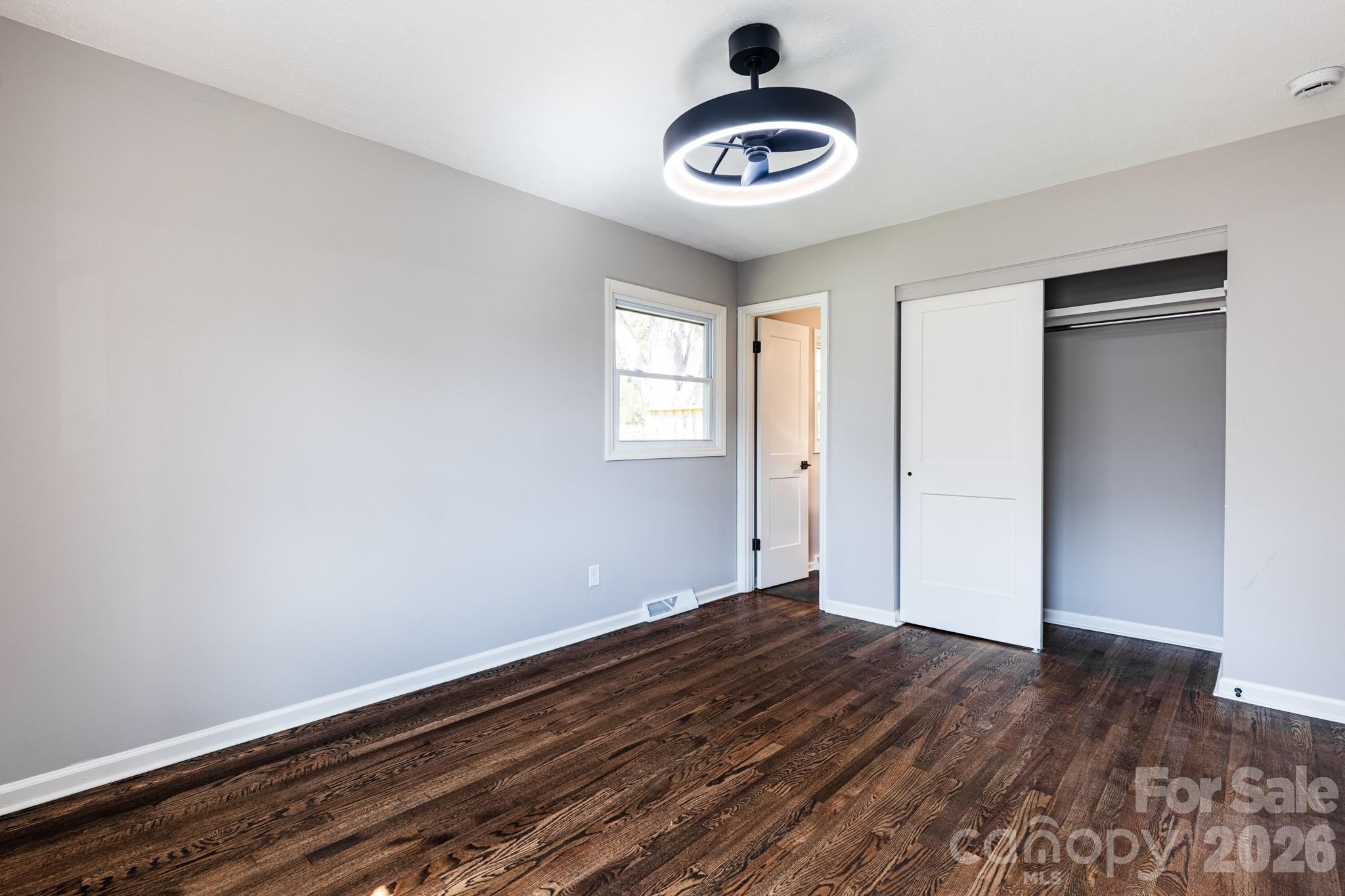 8 Hillview Road Asheville NC 28805