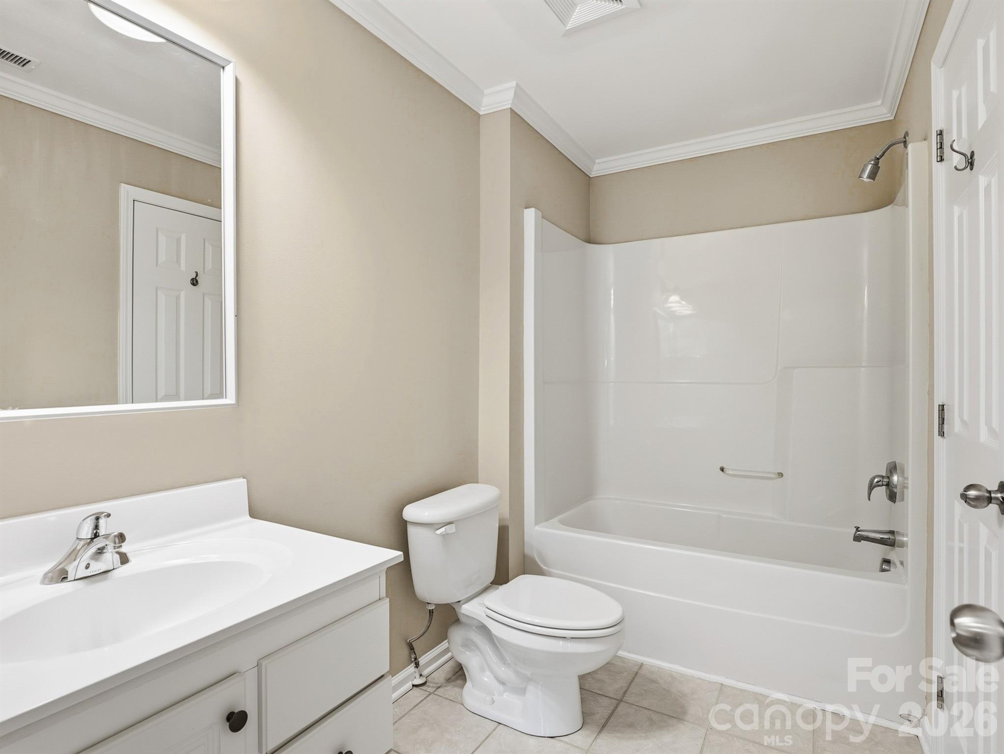 4330 Laurel Hill Lane Charlotte NC 28217