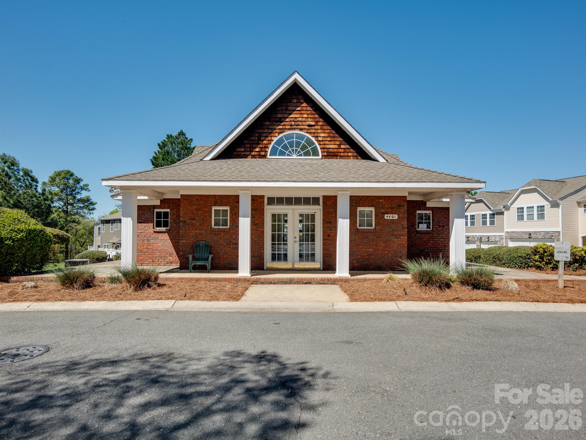 4330 Laurel Hill Lane Charlotte NC 28217