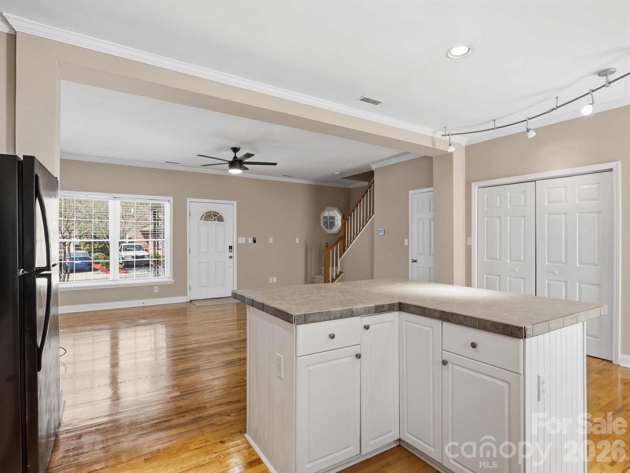 4330 Laurel Hill Lane Charlotte NC 28217