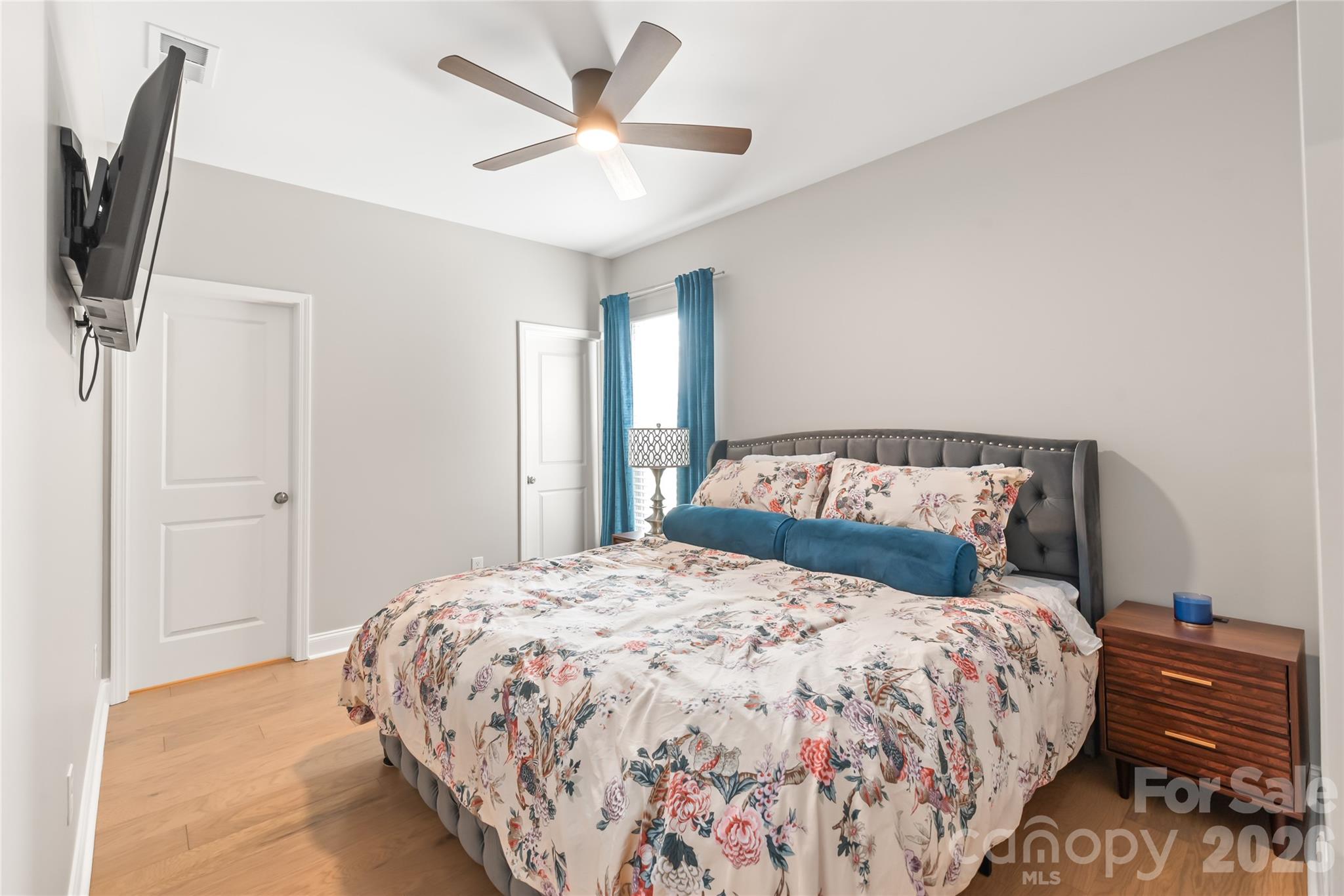 12205 Hollinhope Drive Charlotte NC 28278