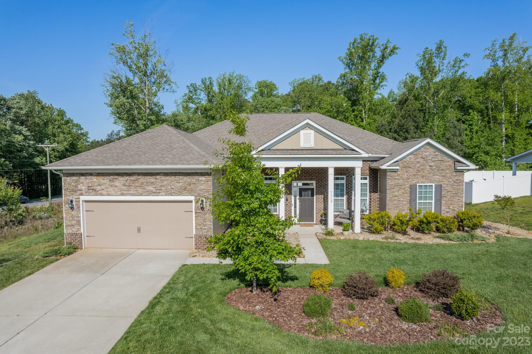 7113 Spyglass Ridge Drive Denver NC 28037