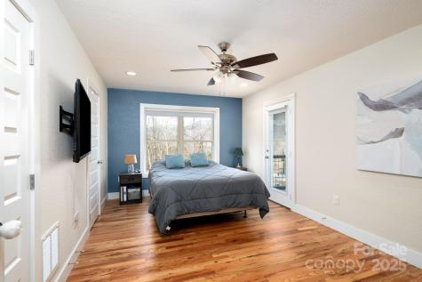 75 Dry Ridge Canton NC 28716