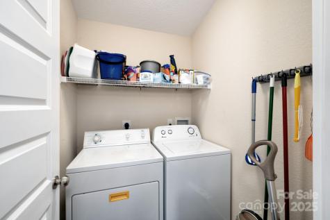 75 Dry Ridge Canton NC 28716