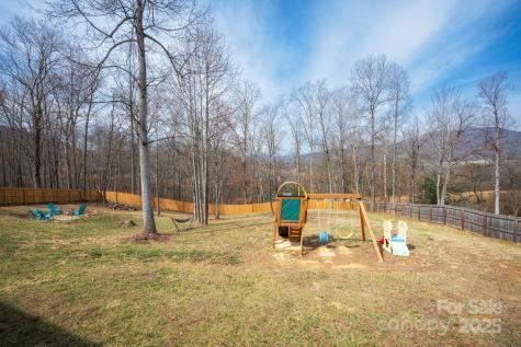 75 Dry Ridge Canton NC 28716