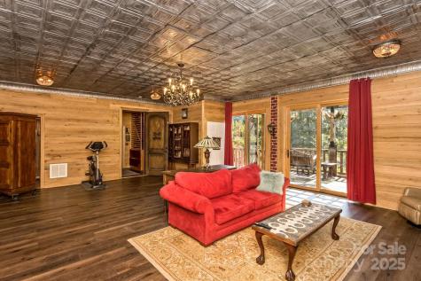 10 Scott Mountain Drive Asheville NC 28806