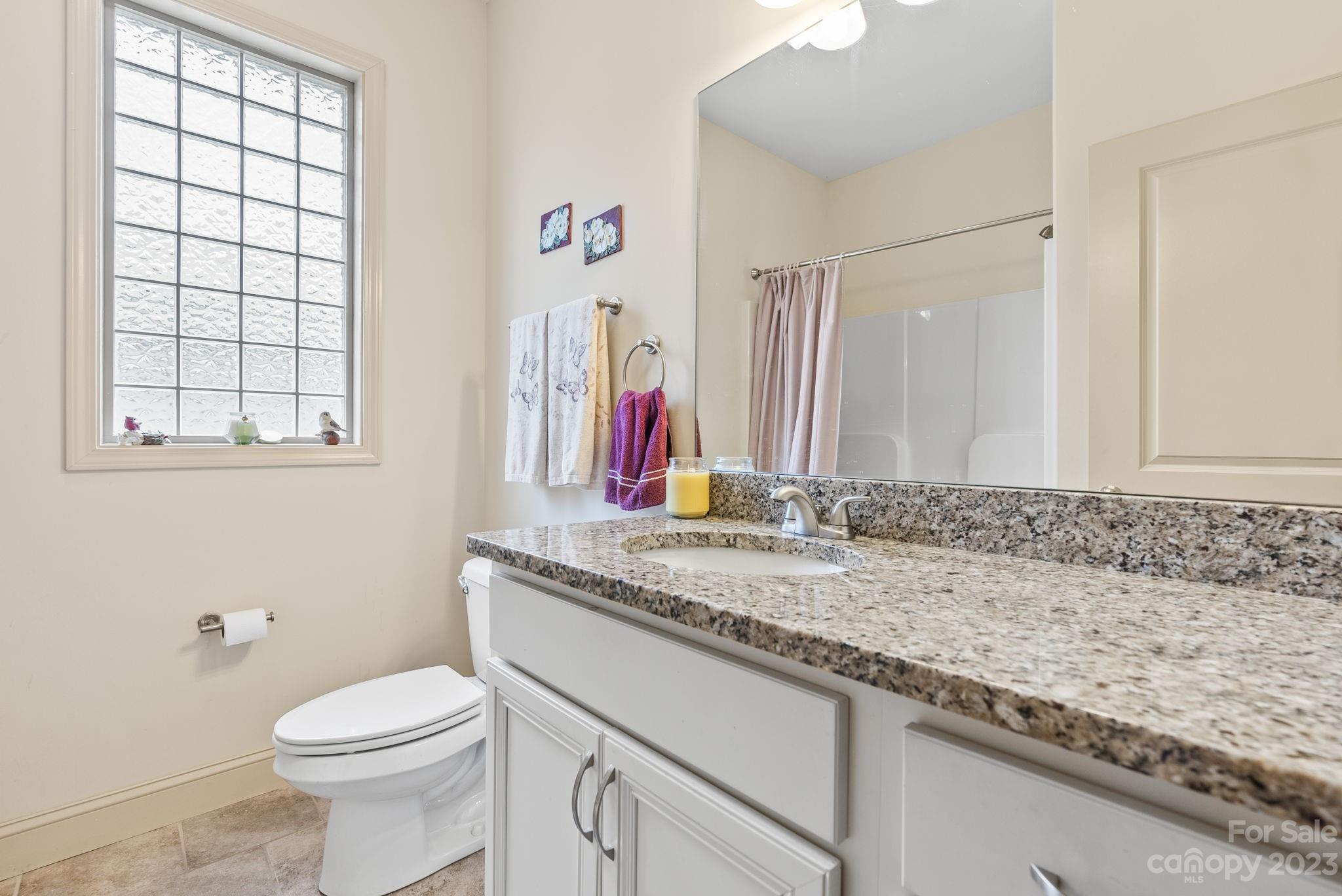 22 Linn Garden Lane Swannanoa NC 28778