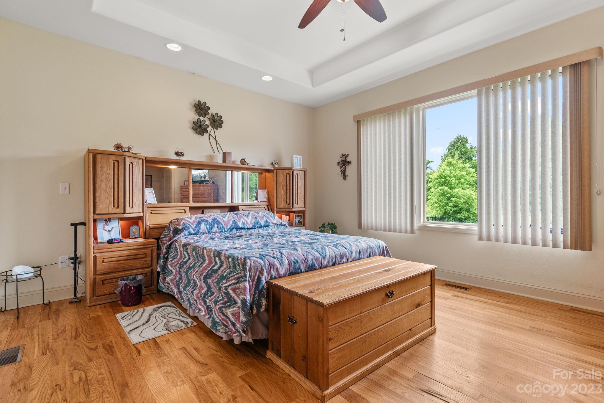 22 Linn Garden Lane Swannanoa NC 28778