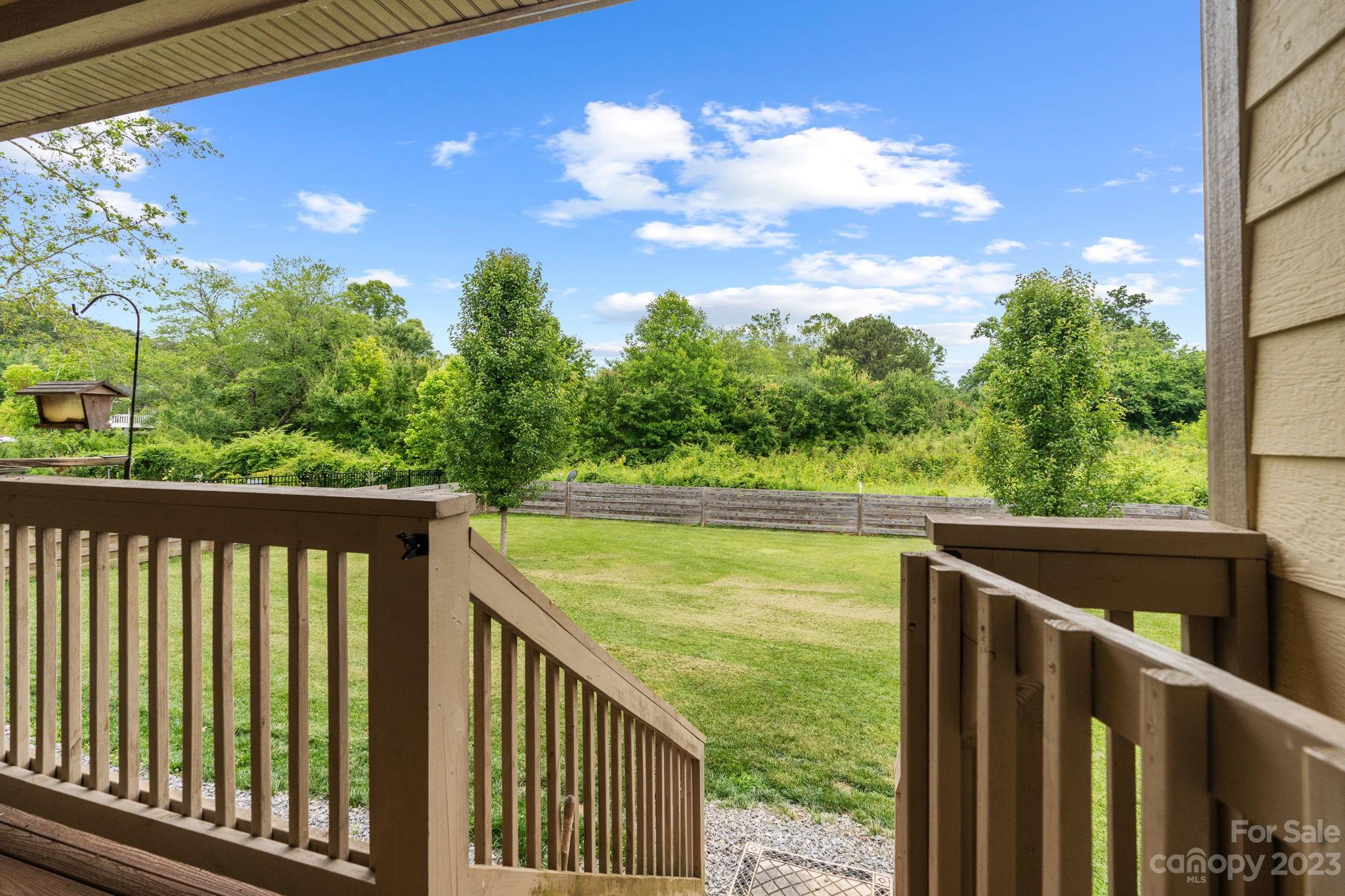 22 Linn Garden Lane Swannanoa NC 28778