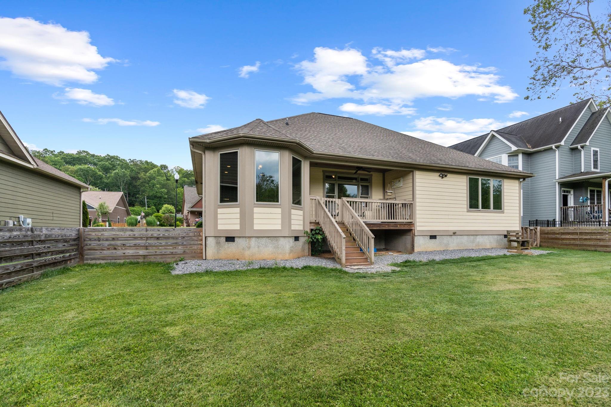 22 Linn Garden Lane Swannanoa NC 28778