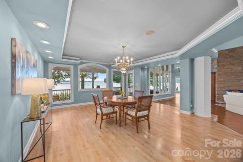 1890 Yacht Club Drive Denver NC 28037