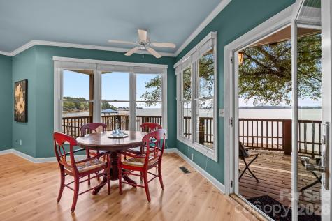 1890 Yacht Club Drive Denver NC 28037