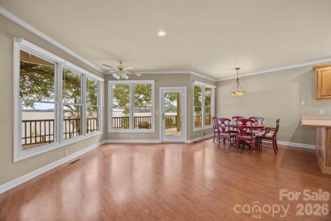 1890 Yacht Club Drive Denver NC 28037