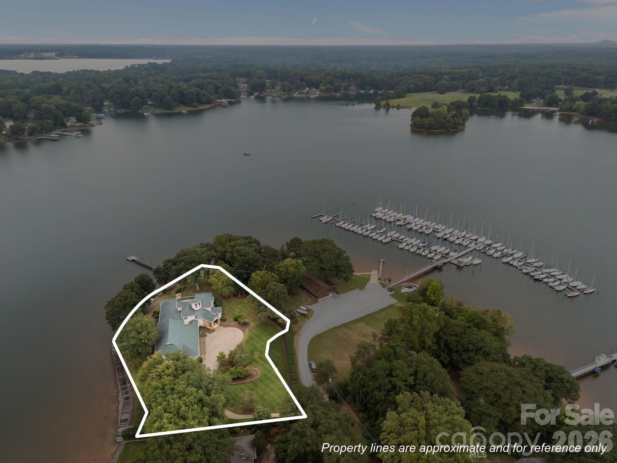1890 Yacht Club Drive Denver NC 28037
