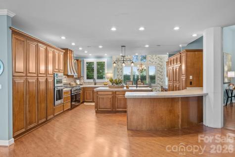 1890 Yacht Club Drive Denver NC 28037