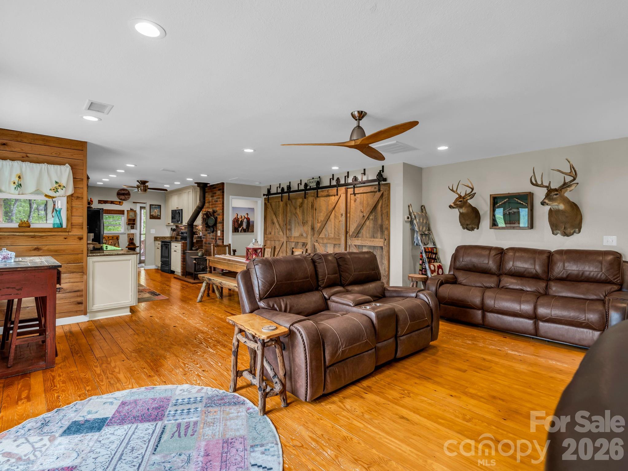 360 Shadow Lane Green Mountain NC 28740