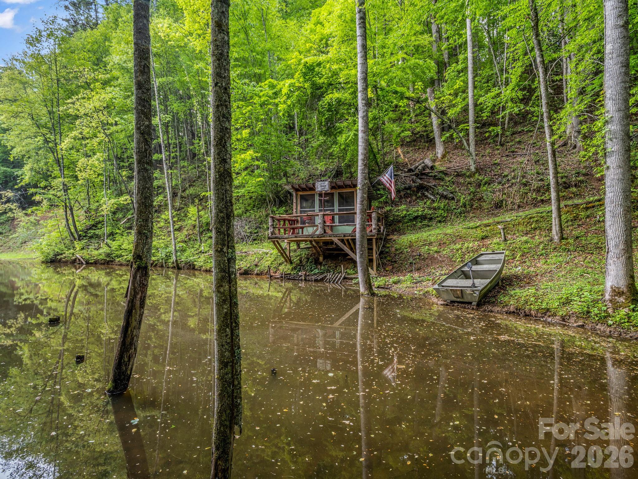 360 Shadow Lane Green Mountain NC 28740